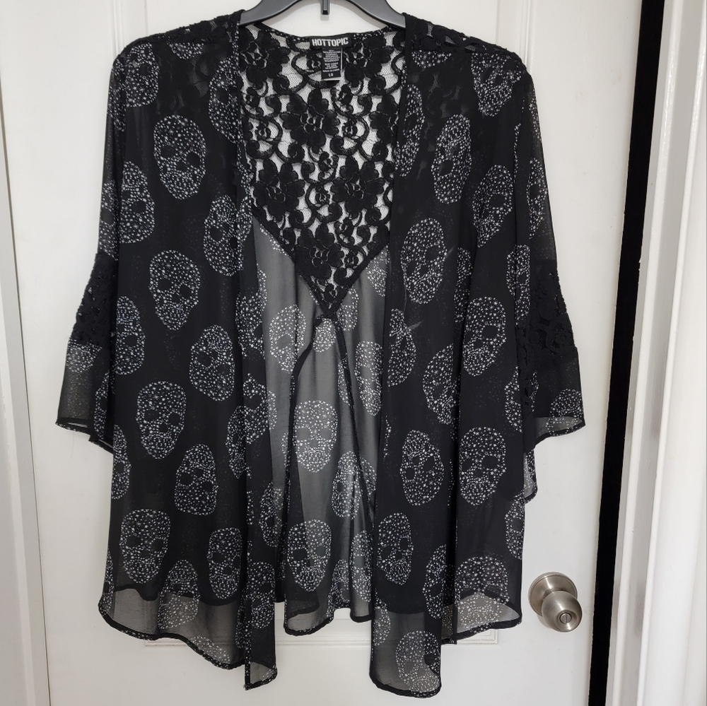 Hot Topic SKULL Kimono Black White Halloween Gothic